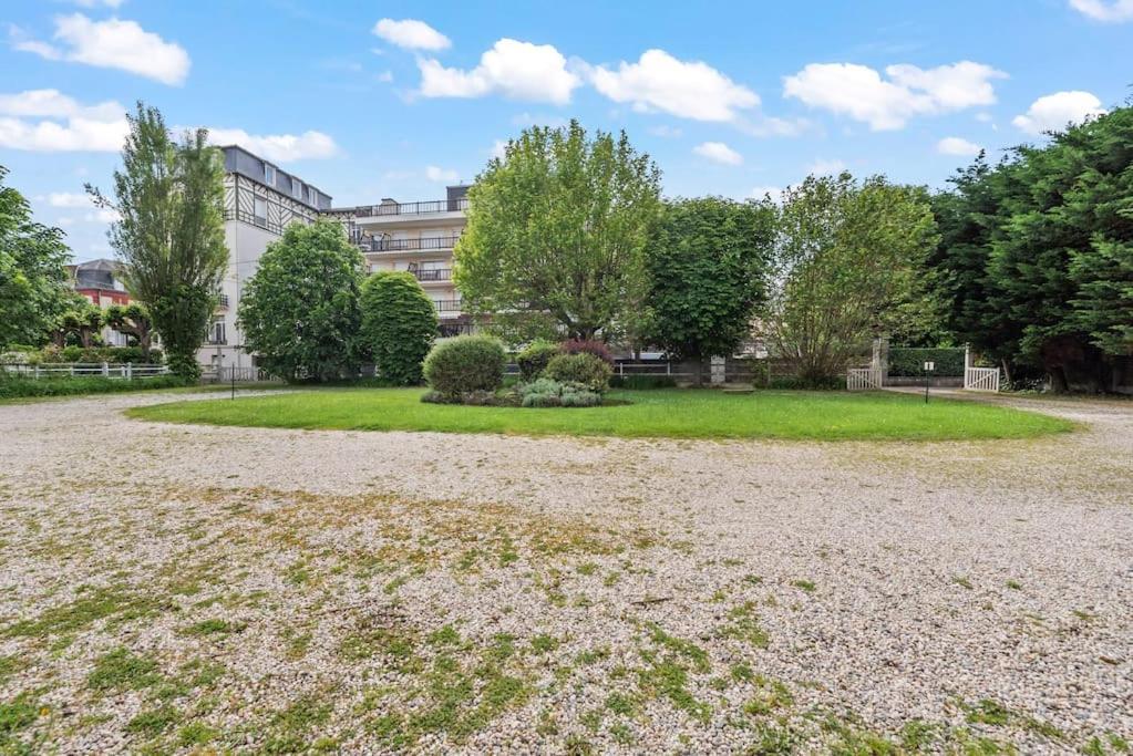 Studio 100M De La Plage & Casino Apartment Вилер-сюр-Мер Екстериор снимка